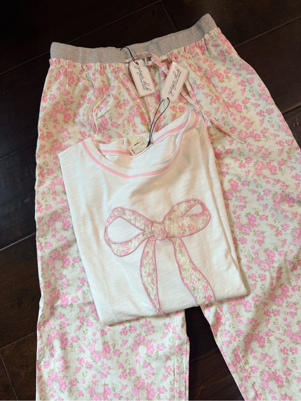 NWT Peach Tree California Pink Rosette Lounge Set - 2 Pieces - Picture 12 of 14
